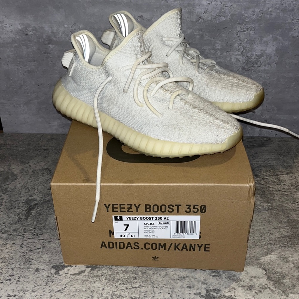 Yeeze Boost 350 white size 7